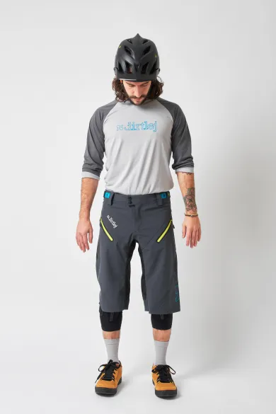 ElementStore - dirtlej-trailscout-waterproof-shorts-2022-studio-1