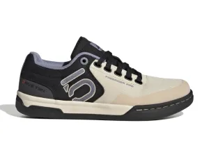 Freerider PRO Canvas WMS - Silver/Black