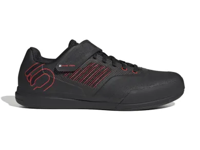 Levně Hellcat PRO - Black 48 EU / 12,5 UK