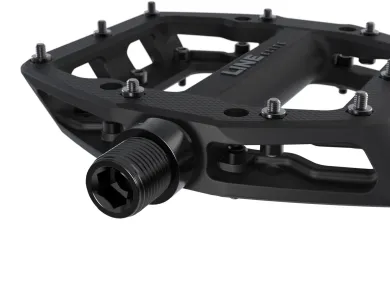 ElementStore - Sada plochých pedálů Trek Line Elite 9/16 palcový (15 mm)