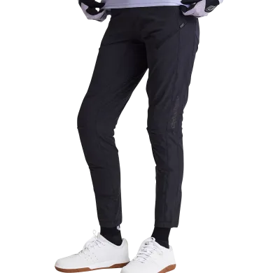 ElementStore - TLD_B24D1_LILIUM_PANT_SOLID_BLK_07