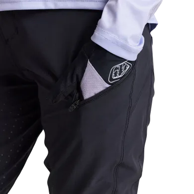 ElementStore - TLD_B24D1_LILIUM_PANT_SOLID_BLK_03