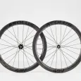 Bontrager silniční kolo Aeolus Pro 49V Disc TLR černé