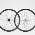 Bontrager silniční kolo Aeolus Pro 37V Disc TLR černé