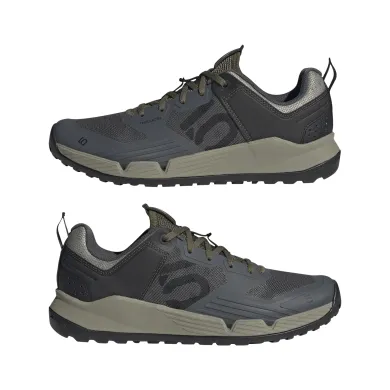 ElementStore - IH0812_10_FOOTWEAR_Photography_Mirrored Pair View_white