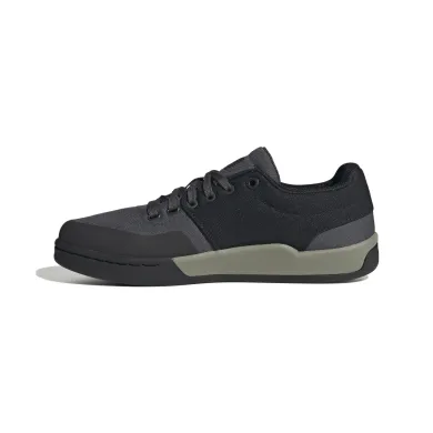 ElementStore - IH0814_5_FOOTWEAR_Photography_Side Medial Center View_white