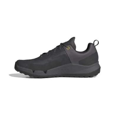 ElementStore - ID5008_5_FOOTWEAR_Photography_Side Medial Center View_white