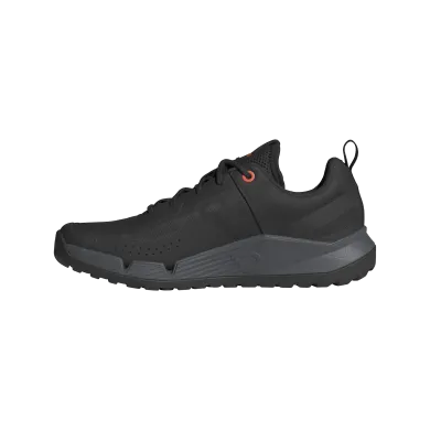 ElementStore - ID5012_5_FOOTWEAR_Photography_Side Medial Center View_transparent