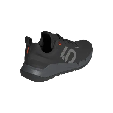 ElementStore - ID5012_7_FOOTWEAR_Photography_Back Lateral Top View_transparent