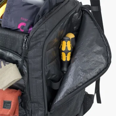 ElementStore - 401314100_GEAR_BACKPACK_60_dt07_800x800