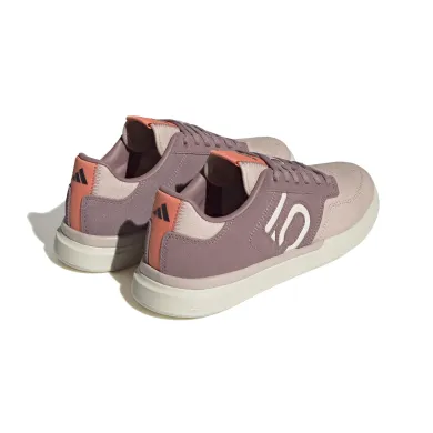 ElementStore - IG0374_7_FOOTWEAR_Photography_Back Lateral Top View_white