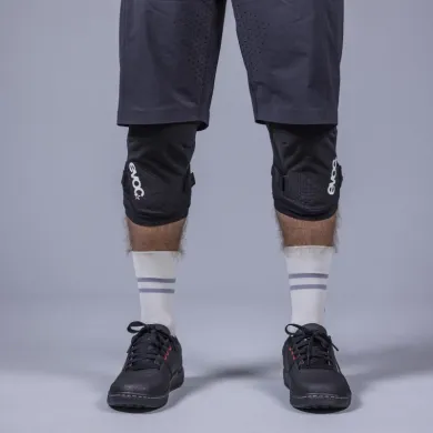 ElementStore - Evoc chrániče kolen Knee Protector LS Flex Enduro, Black