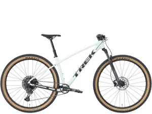 Trek Marlin 7 Gen 3 Magic Mint