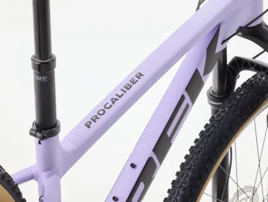 ElementStore - trek-pevne-horske-kolo-procaliber-6-lavender-haze-4