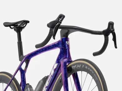 ElementStore - trek-silnicni-kolo-madone-slr-7-gen-8-purple-phaze-5