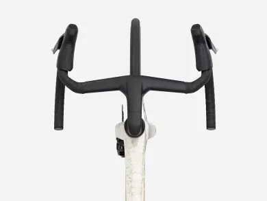 ElementStore - trek-silnicni-kolo-madone-slr-7-axs-era-white-3