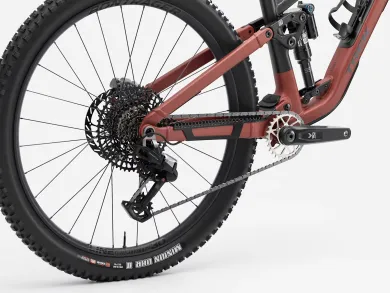 ElementStore - trek-celoodpruzene-kolo-fuel-ex-9-eagle-90-gen37-matte-sedona-red-pennyflake-splatter-4