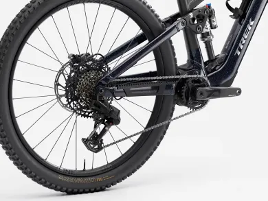 ElementStore - trek-celoodpruzene-kolo-fuel+-ex-8-gen-2-trek-black-purple-flip-splatter-4