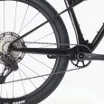 Trek celoodpružené kolo Supercaliber SLR 9.8 XT Di2 Gen 2 v karbonovém kouři a galaktické šedé mramorové barvě