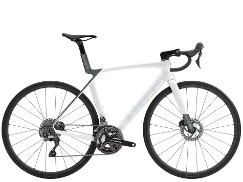 ElementStore - trek-silnicni-kolo-madone-sl-5-gen-8-gloss-crystal-white-matte-deep-smoke-1