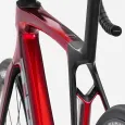 ElementStore - trek-silnicni-kolo-madone-sl-5-gen-8-gloss-fury-red-matte-deep-smoke-4