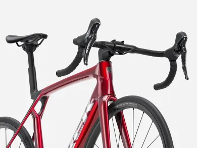 ElementStore - trek-silnicni-kolo-madone-sl-5-gen-8-gloss-fury-red-matte-deep-smoke-5