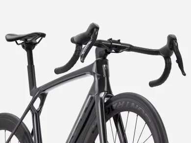 ElementStore - trek-silnicni-kolo-madone-sl-6-axs-gen-8-gloss-dar-star-matte-deep-smoke-5