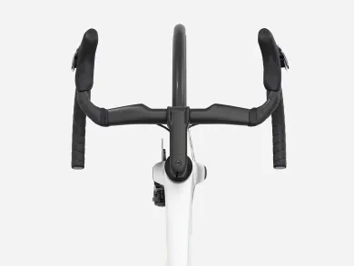 ElementStore - trek-silnicni-kolo-Madone-SL-7-Gen-8-Gloss-CrystalWhite-Matte-Deep-Smoke-3