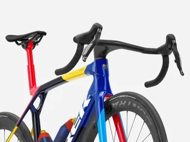 ElementStore - trek-silnicni-kolo-madone-slr-7-axs-team-replica-5