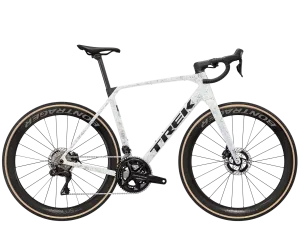 silnicni-kolo-trek-domane-slr-9-gen-5-mother-of-pearl-silver-marble-1