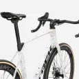 silnicni-kolo-trek-domane-slr-9-AXS-gen-5-mother-of-pearl-silver-marble-4