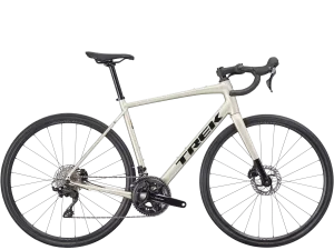 Trek-silnicni-kolo-Domane-AL-5-Gen-4-Gloss-Supernova-1